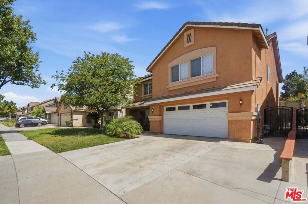 13127 Bay Meadow Avenue