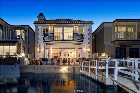 Photo of 339 Via Lido Soud, Newport Beach, CA 92663 (MLS # NP25267911)