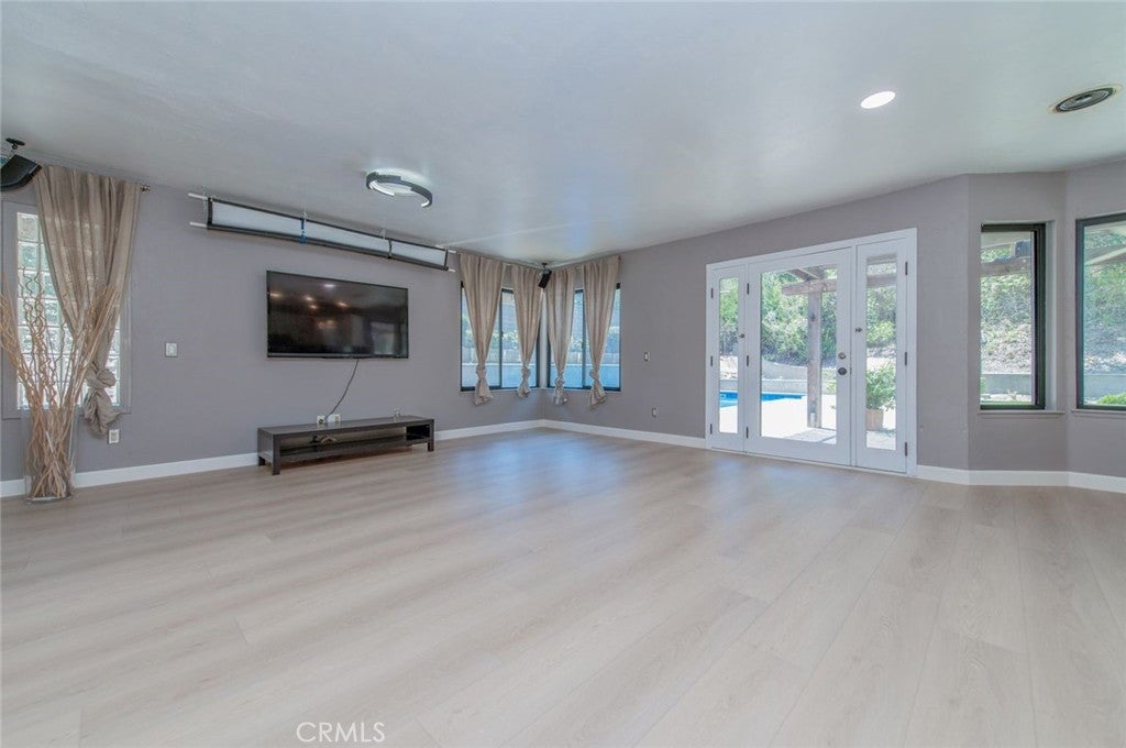 931 Heritage Drive