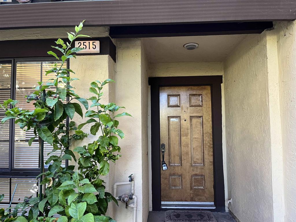 Great Opportunity! This lovely, well-maintained home at Marina Seagate is the largest model available (DD)! There are only 30 DD models in this tranquil gated community! Three bedrooms, 2 1/2 baths & the attached 2-car garage in a spacious & bright condo. The peaceful courtyard entry leads to this spacious gem with dining room, 2 patios, breakfast nook and high, vaulted ceilings. This classic charm home is ready for updates… Don’t miss this great opportunity with so much potential in a prime location! Enjoy the San Leandro Marina and amenities such as tennis- pickleball courts, swimming pool & hot tub, and basketball court. It’s Nice to Be Home! * Broker's Tour: Wednesday 9/17 11 am- 2pm * Open House Weekend: Saturday & Sunday 9/20 & 9/21: 1 - 4 pm