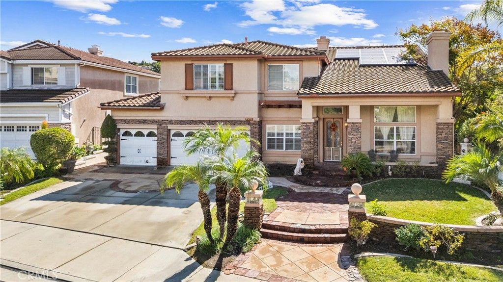 Photo of 7572 E Endemont Court, Anaheim Hills, CA 92808 (MLS # PW25234595)