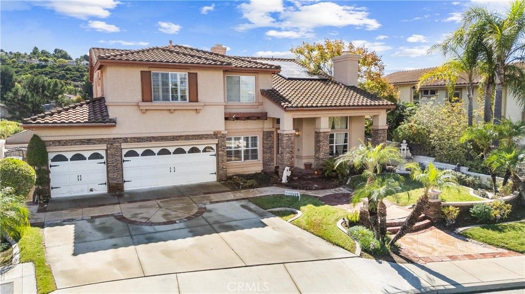 Photo of 7572 E Endemont Court, Anaheim Hills, CA 92808 (MLS # PW25234595)