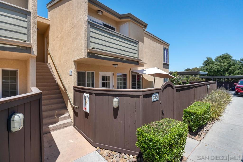 5402 Balboa Arms 415