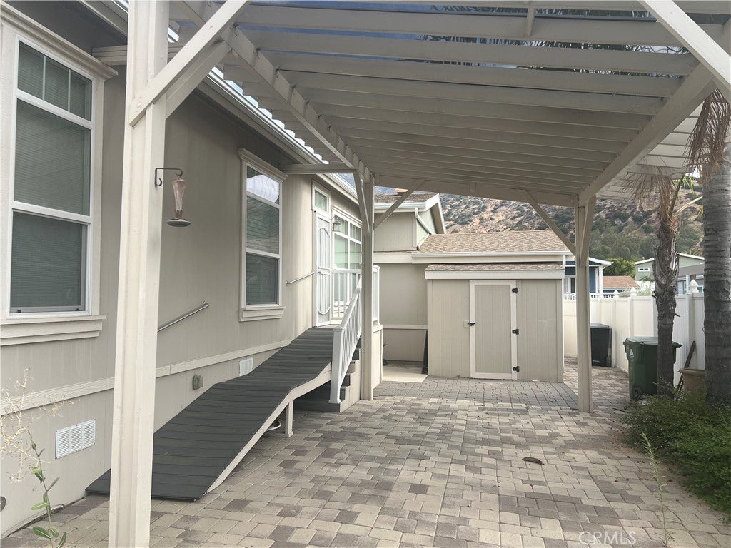 15455 Glenoaks Boulevard 315