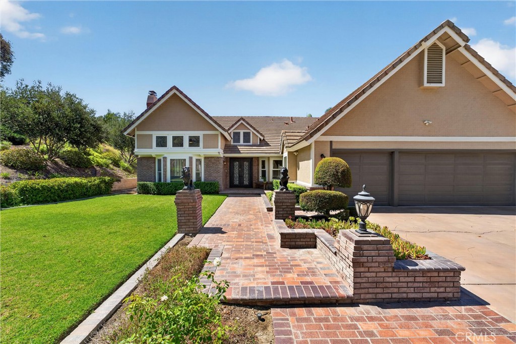 22260 Starlight Drive