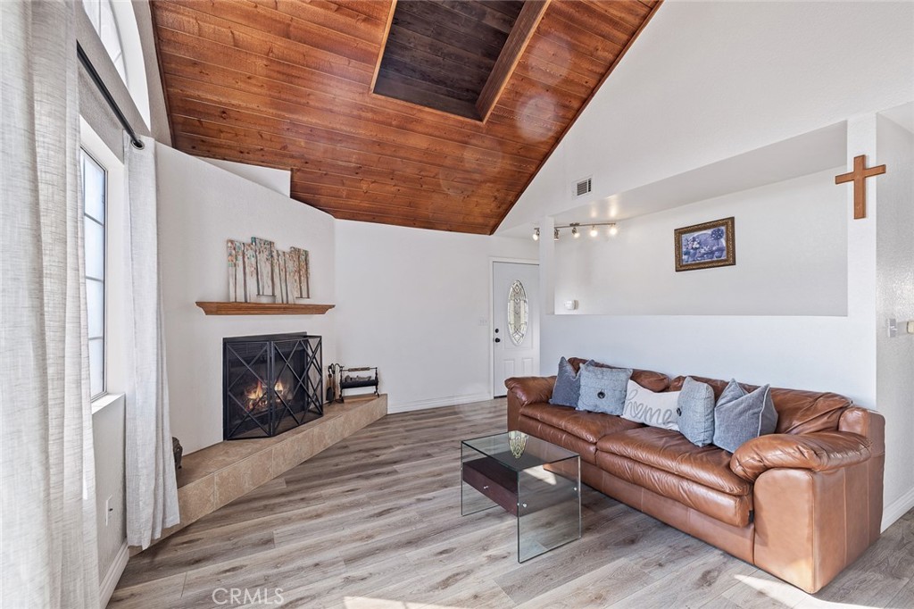 La Habra Knolls - Residential