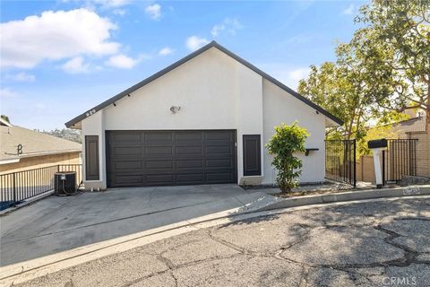 Photo of 920 Sonora Avenue, La Habra, CA 90631 (MLS # PW25244672) Photo of 920 Sonora Avenue, La Habra, CA 90631 (MLS # PW25244672)