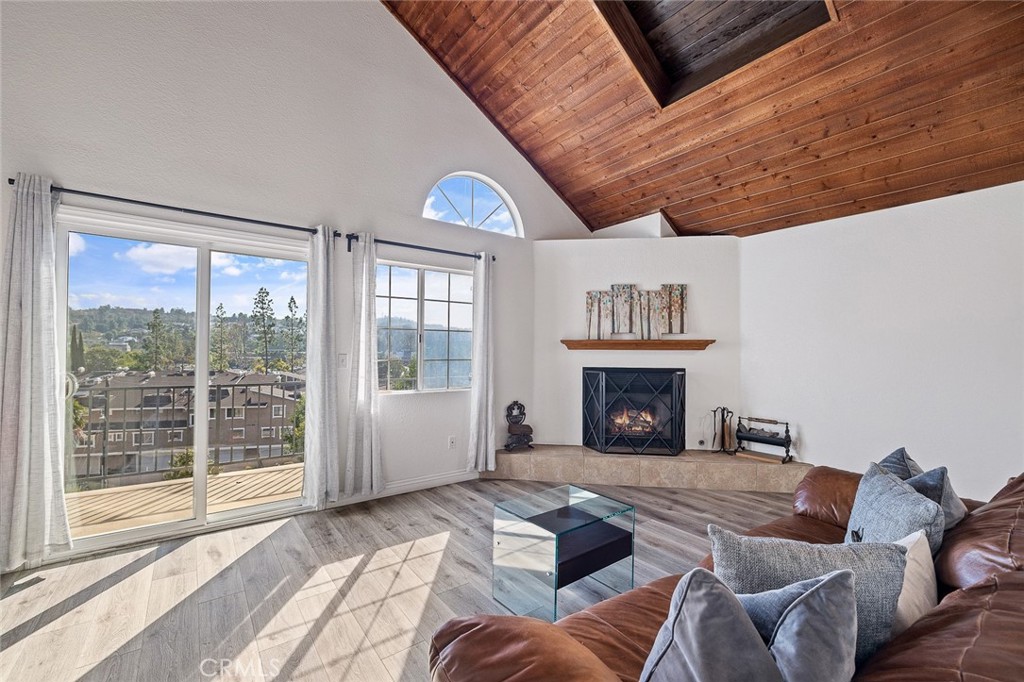 La Habra Knolls - Residential