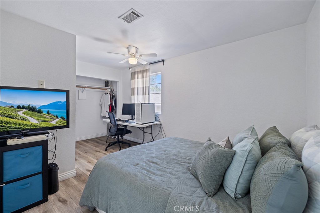 La Habra Knolls - Residential