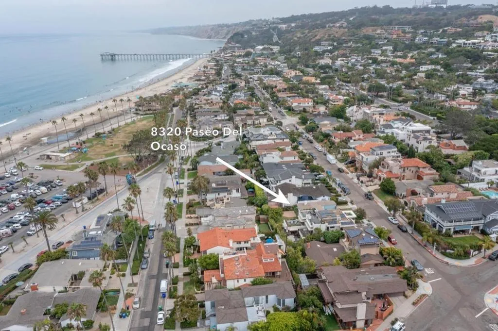 La Jolla, California 92037, United States, 3 Bedrooms Bedrooms, ,3 BathroomsBathrooms,Residential,Active,182894