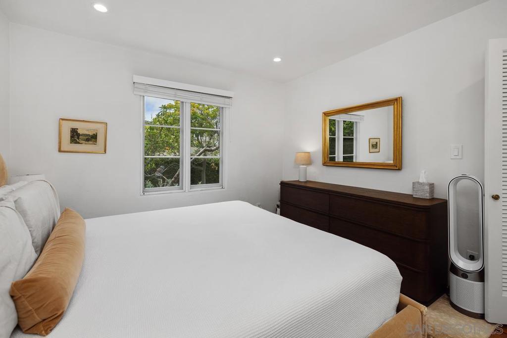 La Jolla - Residential Lease