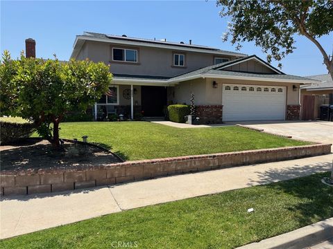 Photo of 2203 Homewood AVE, Simi Valley, CA 93063 (MLS # SR26119359)