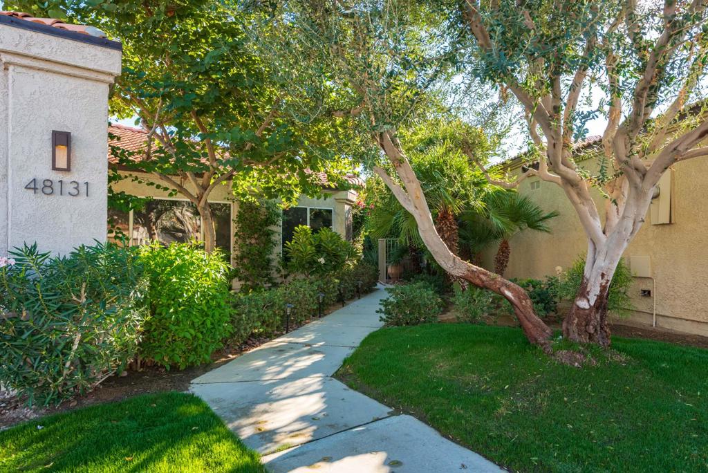 Laguna De La Paz - Residential