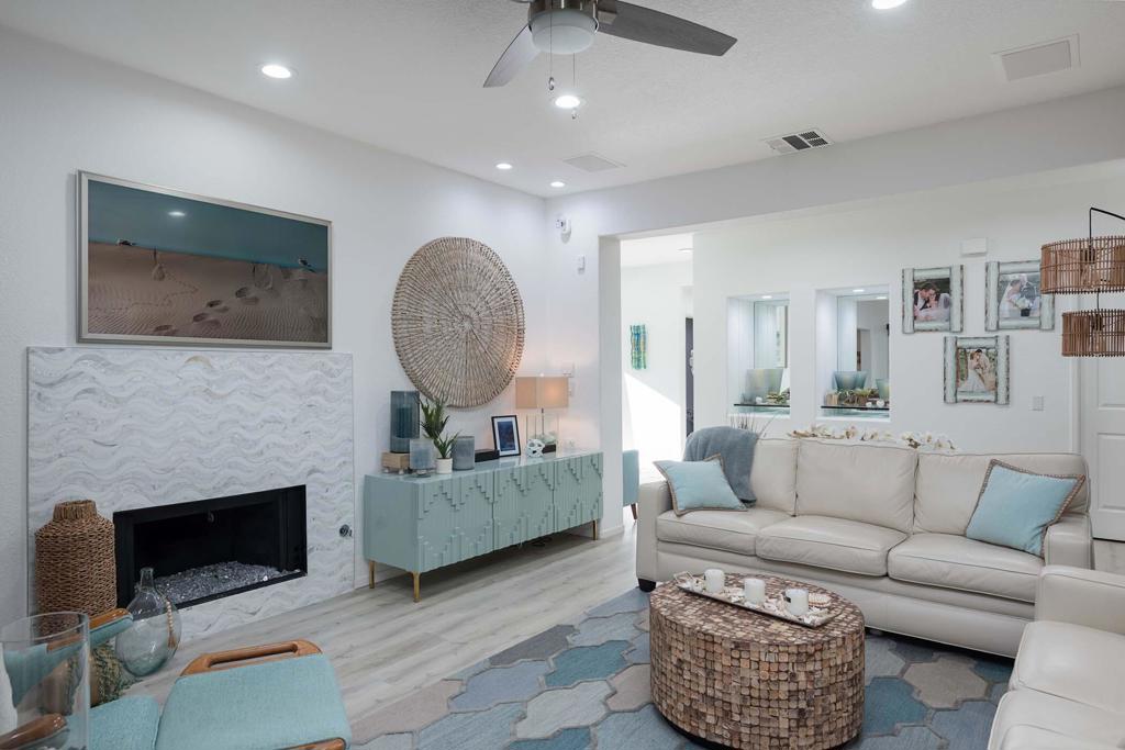 Laguna De La Paz - Residential