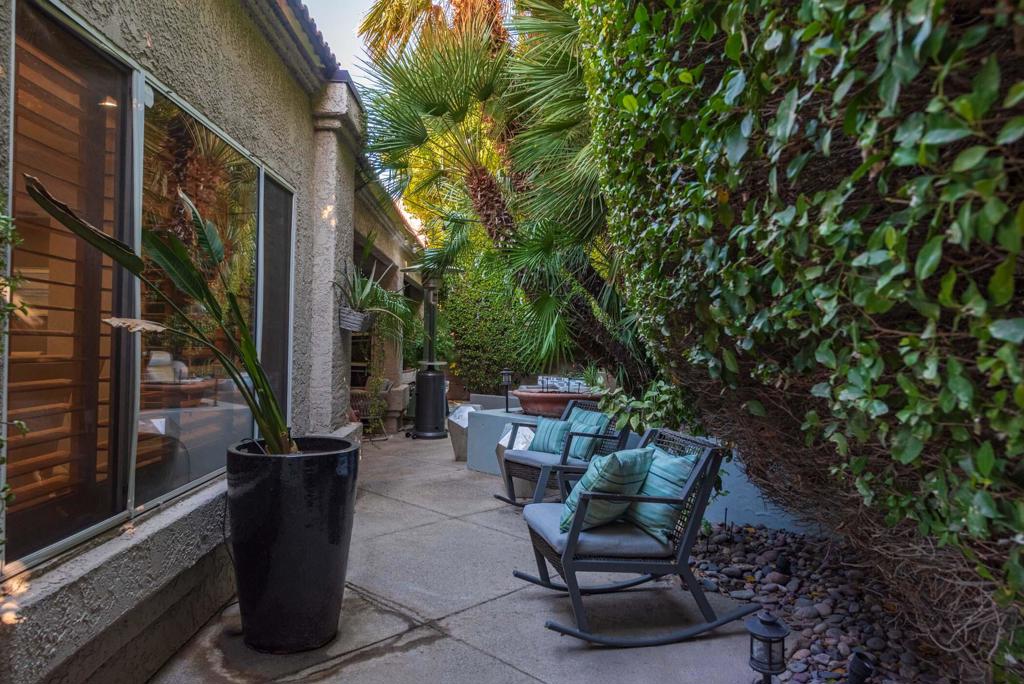 Laguna De La Paz - Residential