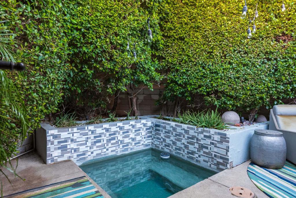 Laguna De La Paz - Residential