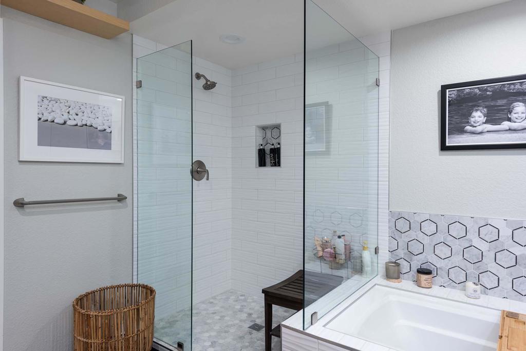 Laguna De La Paz - Residential