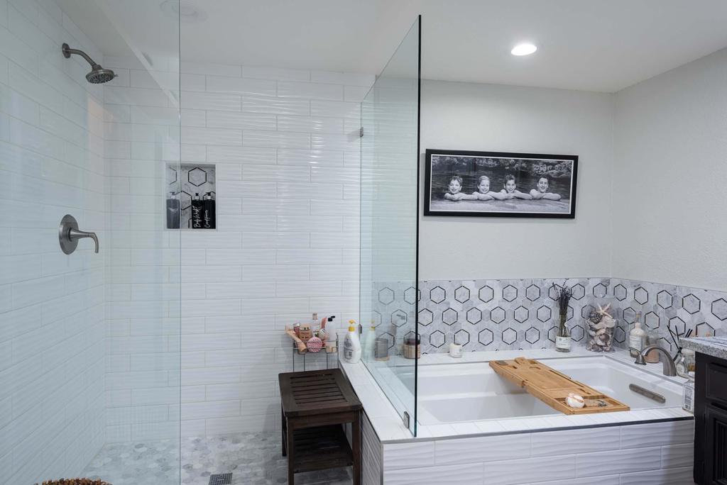 Laguna De La Paz - Residential