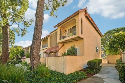 19545 Sherman Way Reseda CA 91335