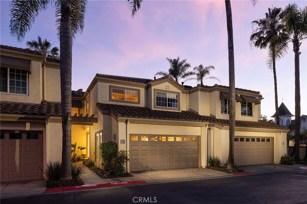 Photo of 513 Pierside Circle, Huntington Beach, CA 92648 (MLS # OC26085503)