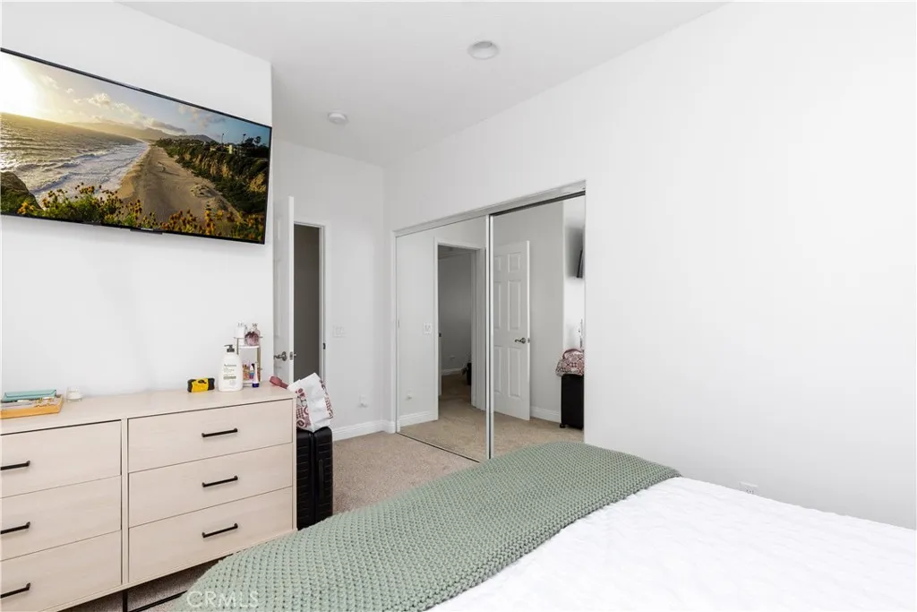 Anaheim, California 92808, United States, 4 Bedrooms Bedrooms, ,4 BathroomsBathrooms,Residential,Active,253032