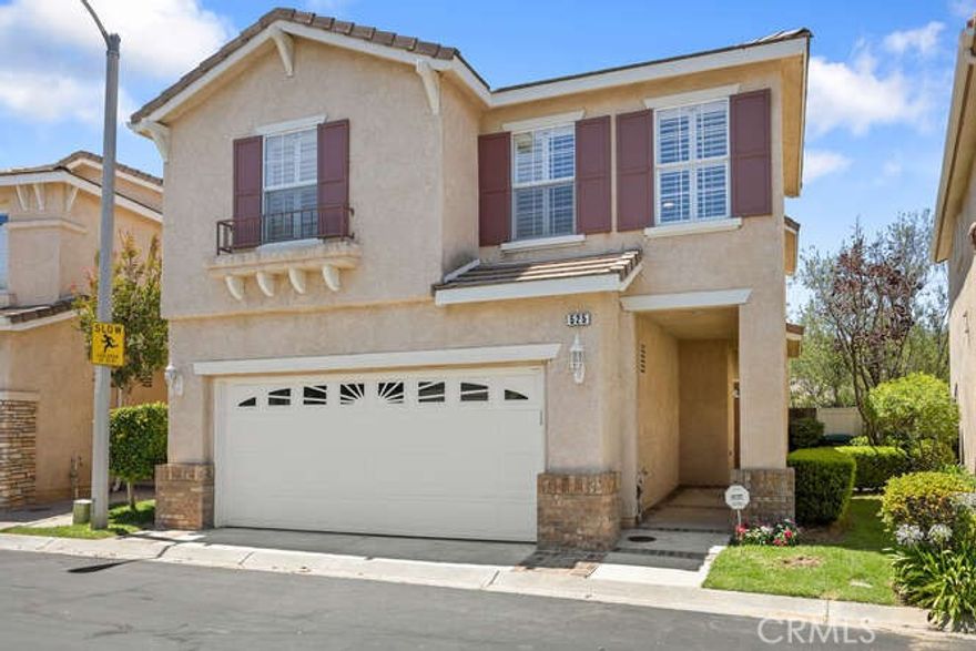 Your Dream Home Awaits at 525 Yarrow Drive! Freshly updated and move-in ready, this stunning Wood Ranch gem has it all — new flooring, fresh paint, and absolute pristine condition! Best of all, this home backs up to open space — offering rare privacy, peaceful views, and no neighbors behind you. Step inside and instantly feel at home. The bright, open-concept floor plan is perfect for both everyday living and entertaining, featuring spacious living and dining areas bathed in natural light. Enjoy brand-new carpet, updated light fixtures, ceiling fans, and plantation shutters throughout, creating a modern and inviting atmosphere. Upstairs, you’ll find 3 generous bedrooms, PLUS a Bonus Room, including a relaxing primary suite with hill views, a walk-in closet, and a luxurious soaking tub with separate shower, and laundry room. The versatile loft—currently used as a home office—can easily be your fourth bedroom or creative flex space. The private backyard is an entertainer’s dream. Fire up the BBQ, sip your morning coffee, or unwind under the stars—all while enjoying the serenity of open-space views and complete privacy.



Additional highlights include central air and heat, a two-car attached garage with direct access, and full use of the resort-style community pool and spa. Just minutes from Wood Ranch Golf Club, scenic hiking and biking trails, top-rated schools, dining, and shopping, this location truly offers the best of Simi Valley living.



Don’t miss this rare chance to make this beautifully upgraded home yours—nestled in one of Wood Ranch’s most desirable and welcoming neighborhoods! Fresh, stylish, and ready for you to move right in—525 Yarrow Drive is the one you’ve been waiting for!
