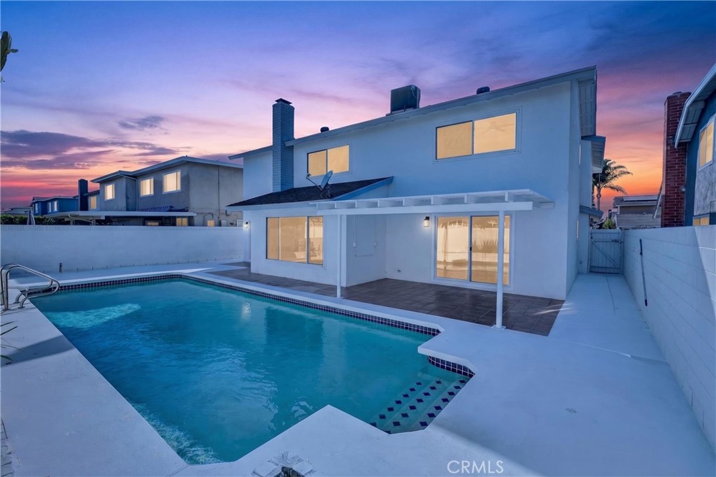 8212 regency street
