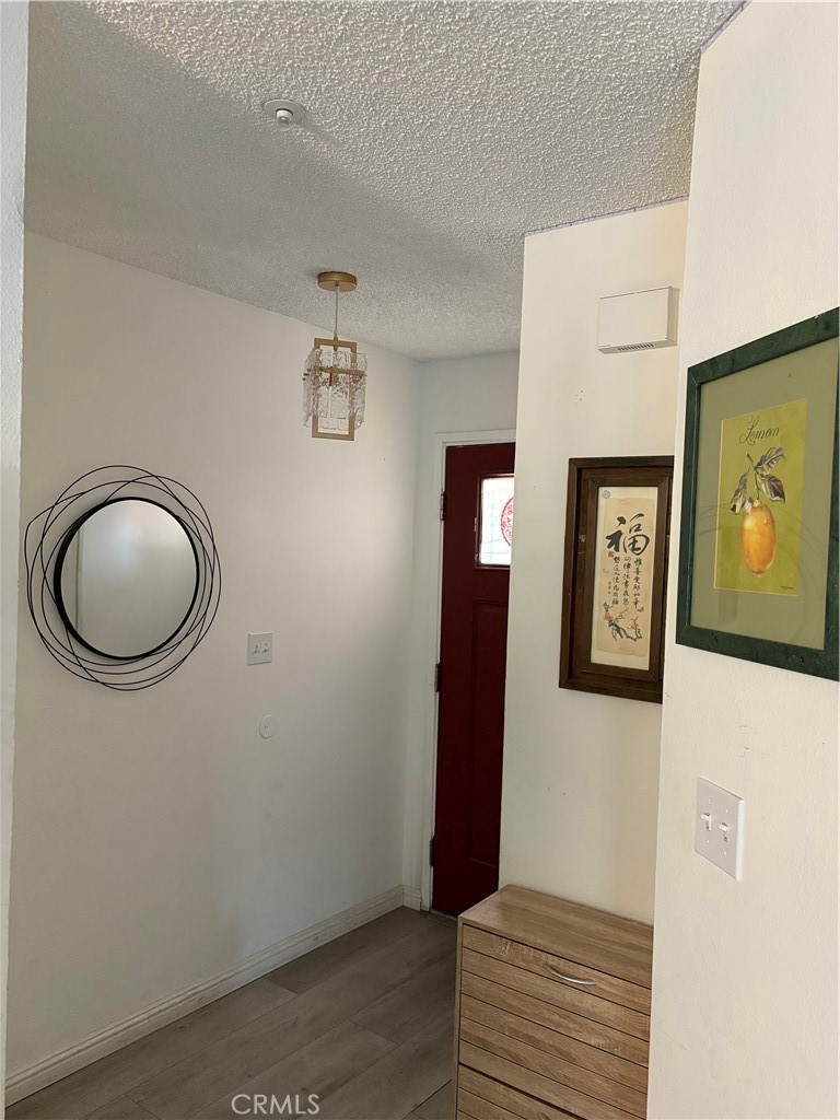 1573 S Reservoir St I