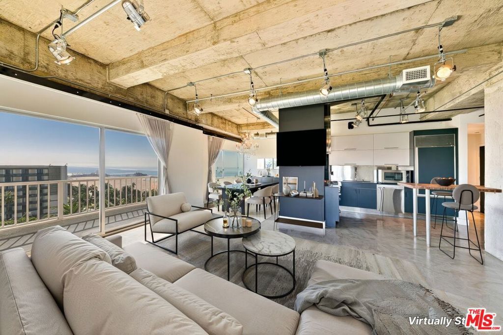 Photo of 101 California Avenue #1006, Santa Monica, CA 90403 (MLS # 26634927)