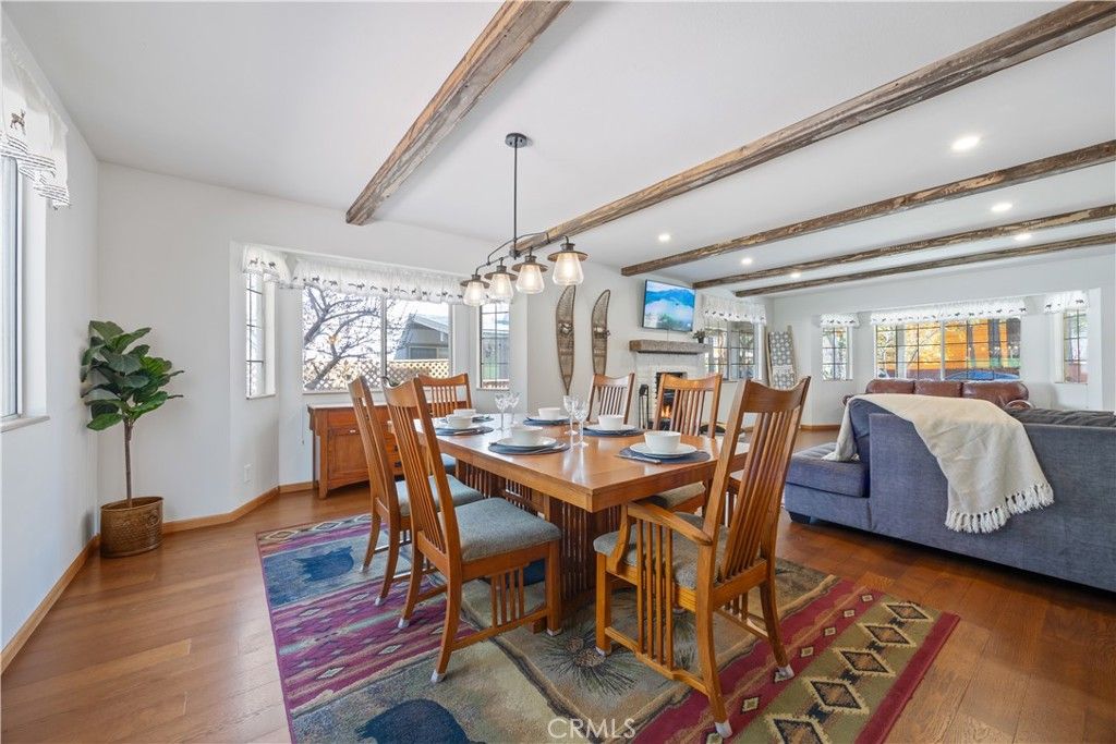 listing image 130729344647871525957