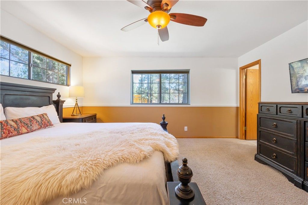 listing image 130723521955695586758