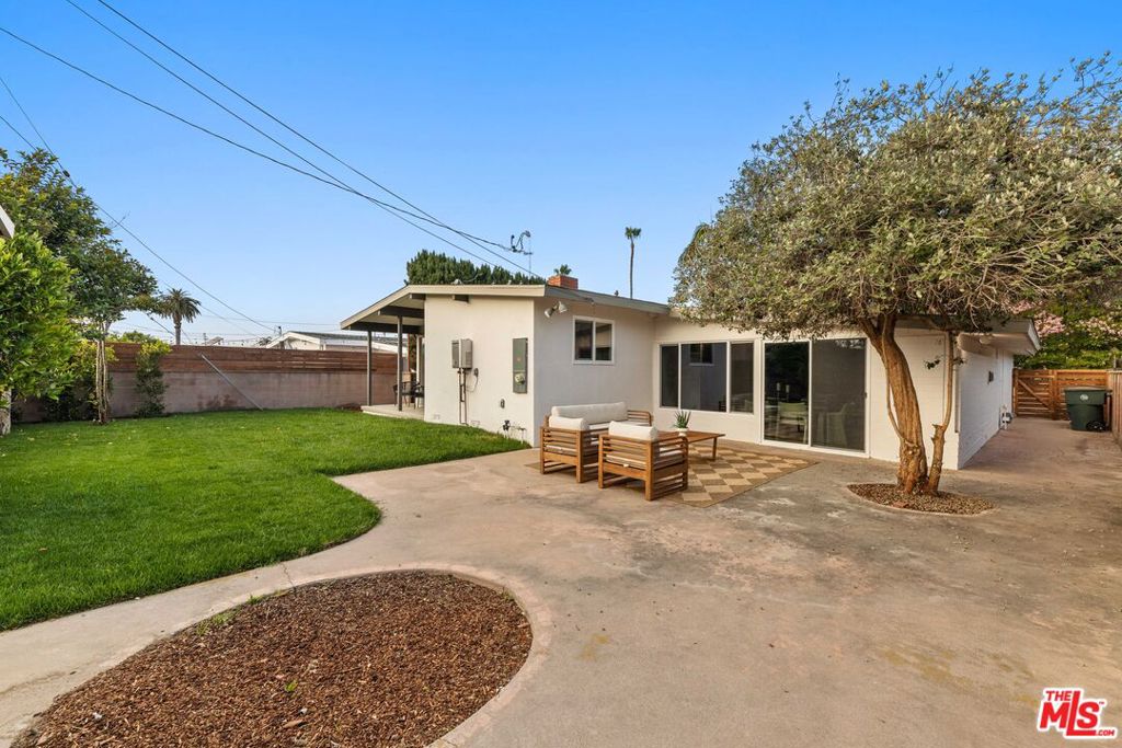 24005 Fulmar Avenue, Torrance CA 90501