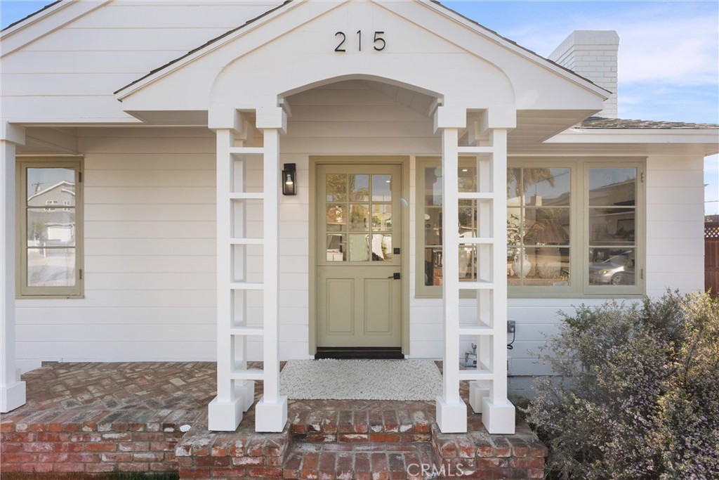 215 Cabrillo Street