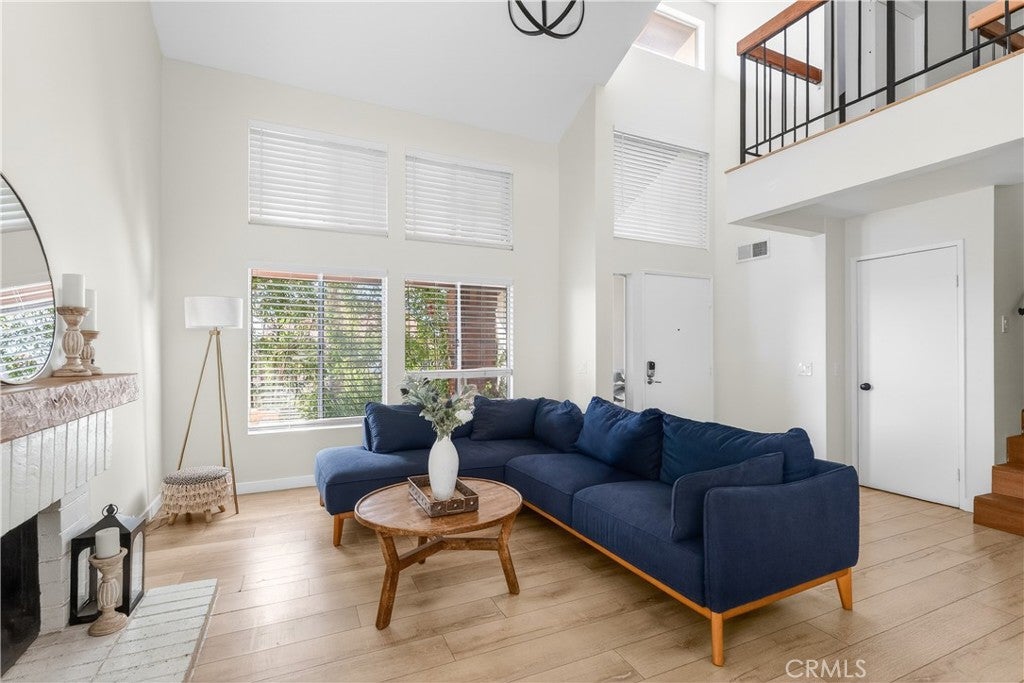 2004 Cumberland Dr, West Covina CA 91792