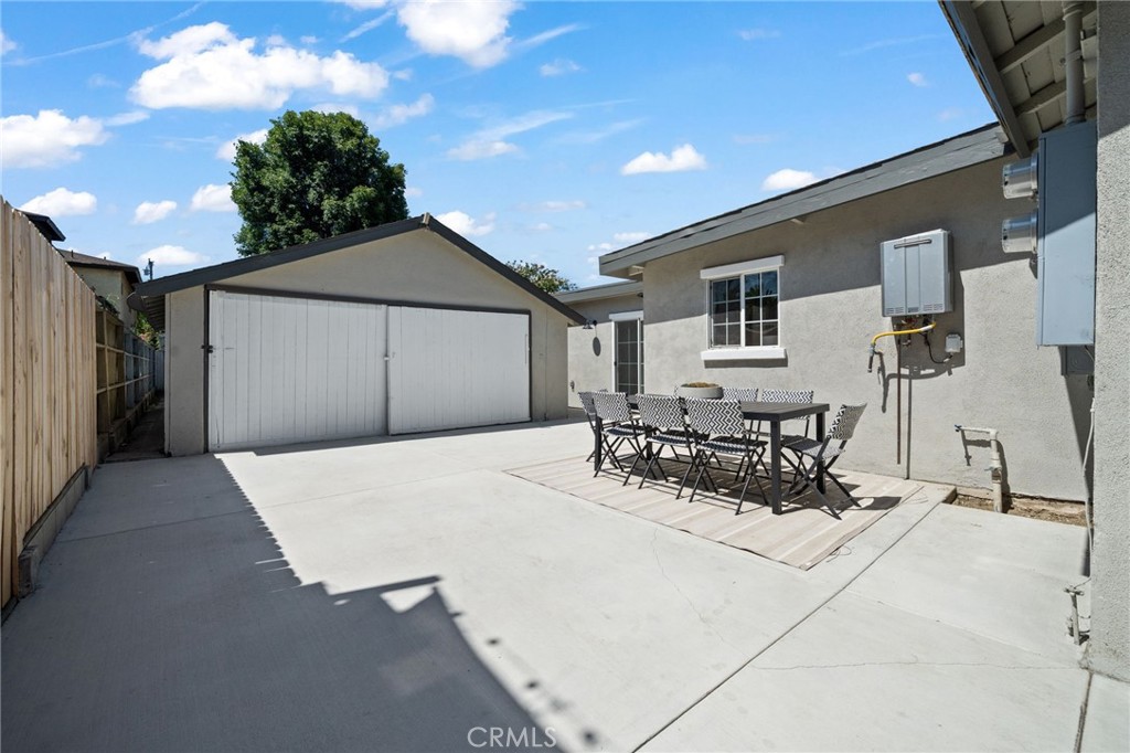 Belmont Heights (BH) - Residential Income