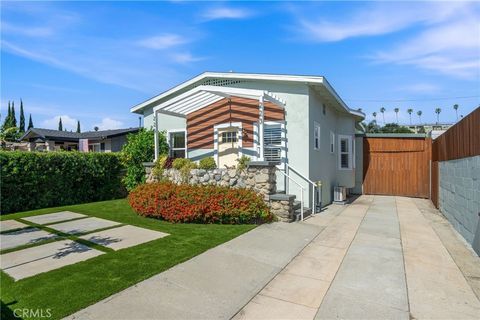 Photo of 223 Chestnut Avenue, Los Angeles, CA 90042 (MLS # SR26128419)