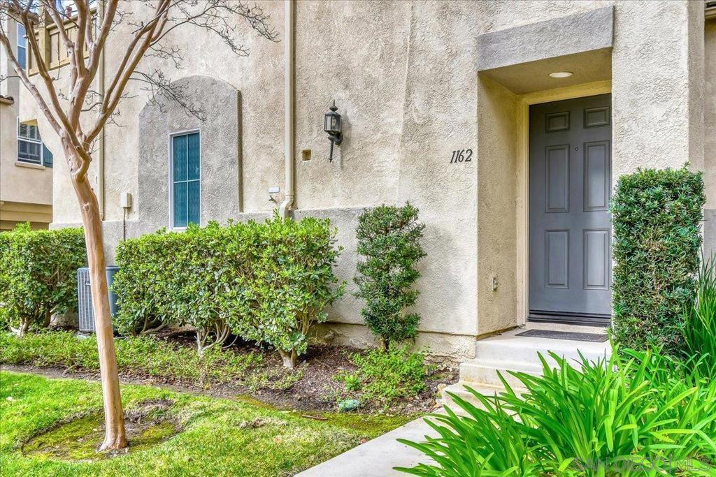 1162 Westin Way