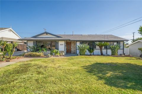 Photo of 1032 E Buckboard Ln, Glendora, CA 91741 (MLS # OC26087765)