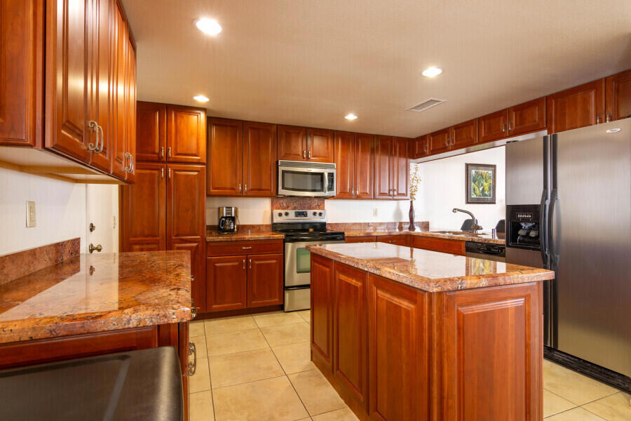 6110 Saint Andrews Plaza