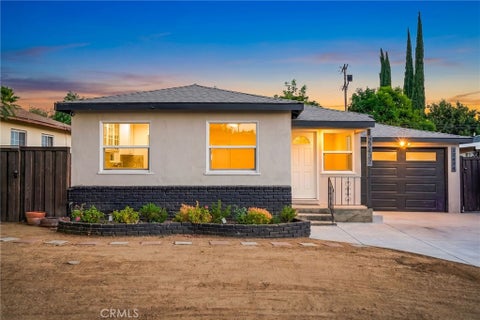 Photo of 22432 Berdon Street ST, Woodland Hills, CA 91367 (MLS # PF26186333)