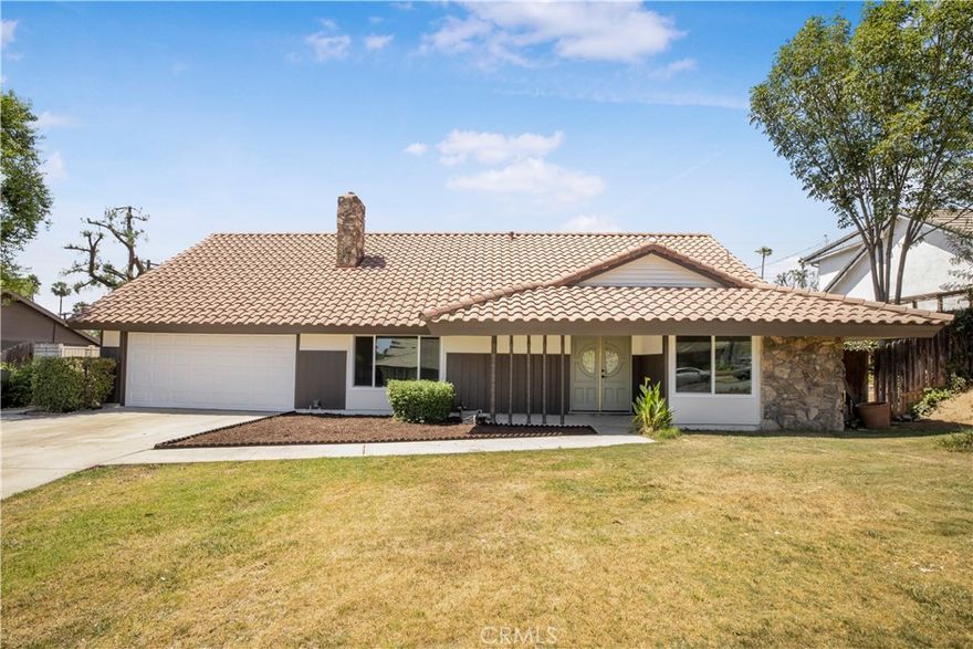 Fully remodeled and ideally located less than a mile from UC Riverside, this spacious 5-bedroom, 3-bathroom home offers the perfect blend of modern upgrades and thoughtful design. It features an open-concept layout, new flooring, updated windows, and a cozy fireplace in the living area. With two primary suites—one on each floor, including a walk-in closet in the main suite—it's ideal for multigenerational living or rental potential. Situated on a large lot, the backyard is built for entertaining with a sparkling pool, a covered patio, and a built-in fire pit for relaxing evenings. Move-in ready and close to campus, shopping, and dining—this home has it all.