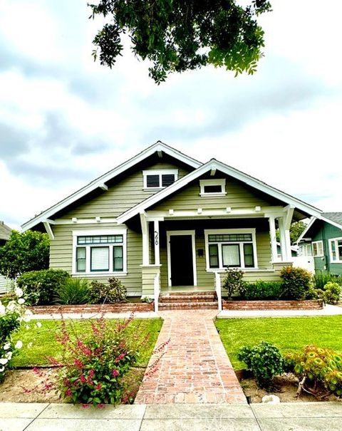 Photo of 368 S Shaffer ST, Orange, CA 92866 (MLS # OC26104514)
