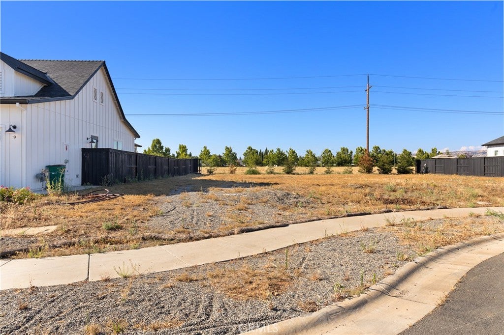 10 Harkness Court