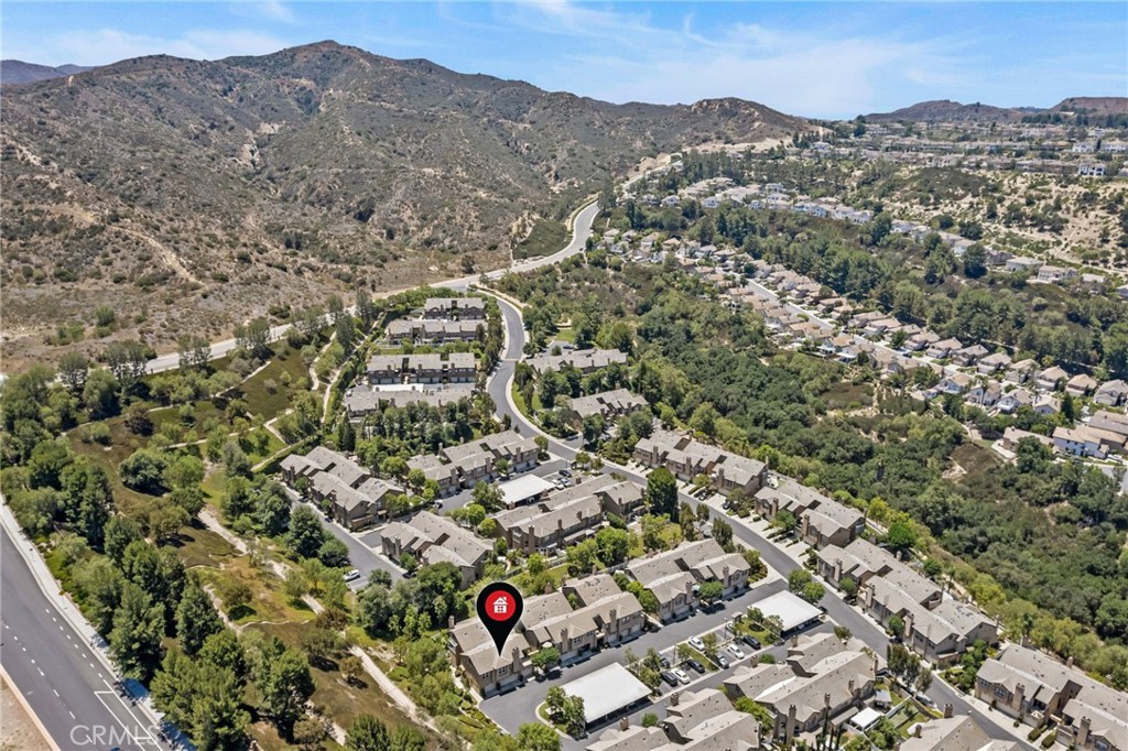 Summit Court (SMCT) - Residential