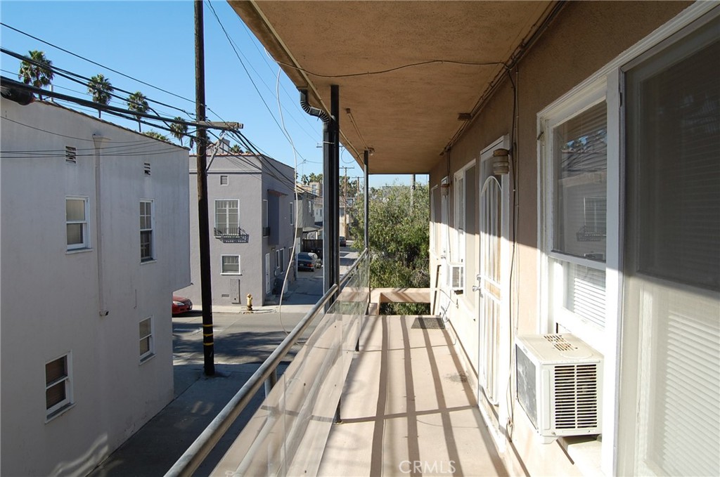 Belmont Shore (BSD) - Residential Income