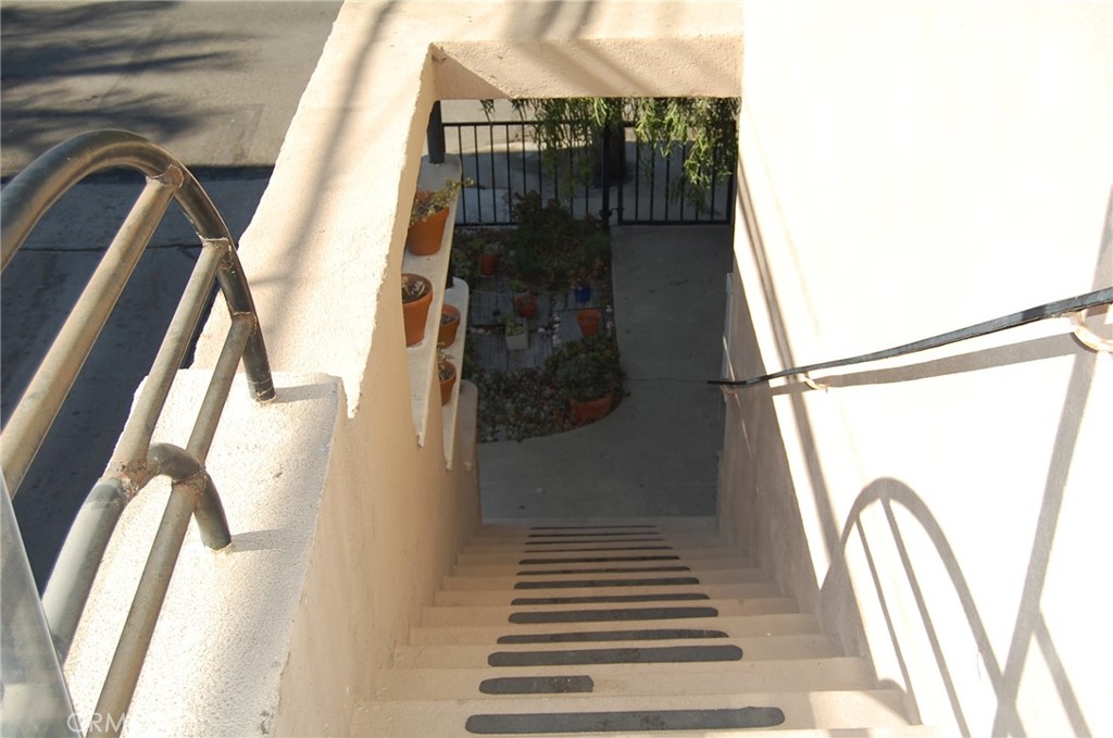 Belmont Shore (BSD) - Residential Income