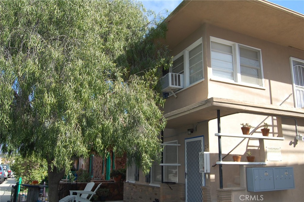 Belmont Shore (BSD) - Residential Income