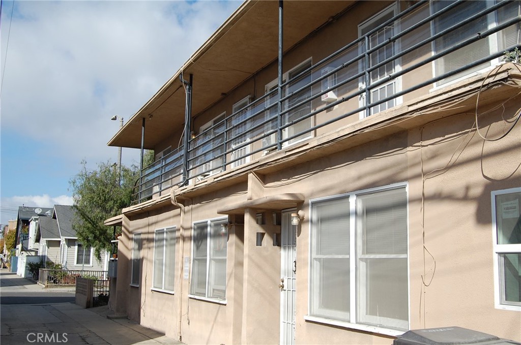 Belmont Shore (BSD) - Residential Income