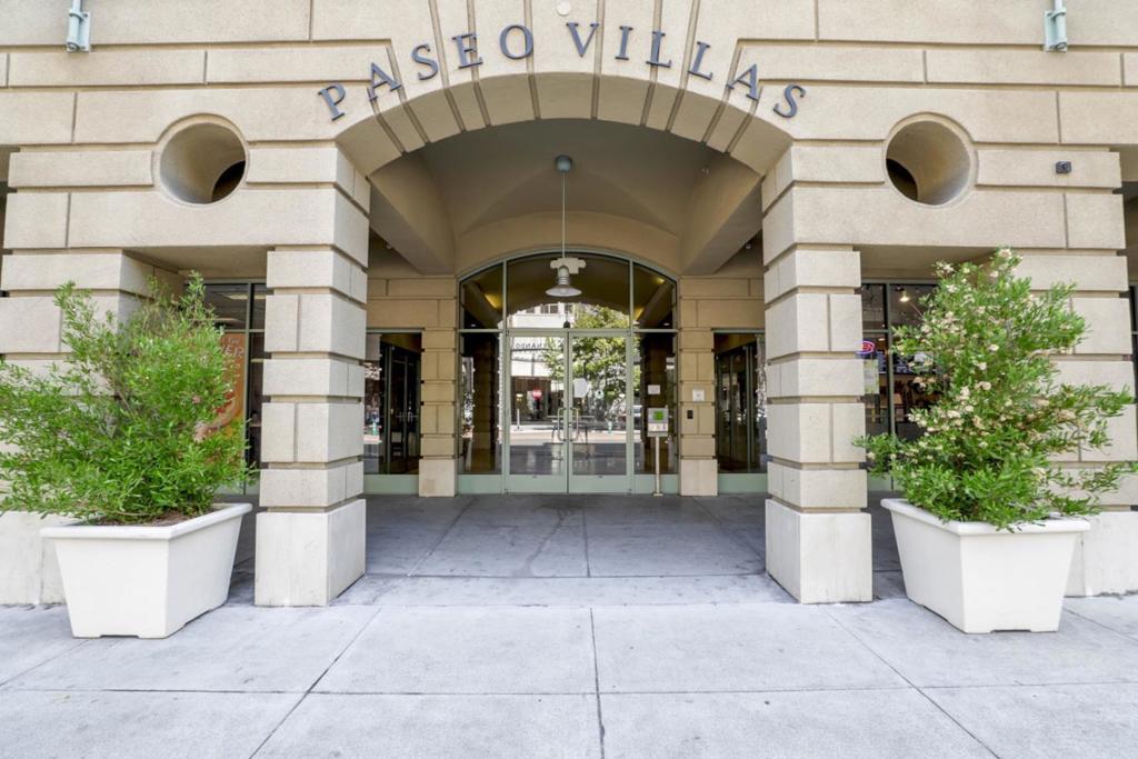 130 E San Fernando Street 325