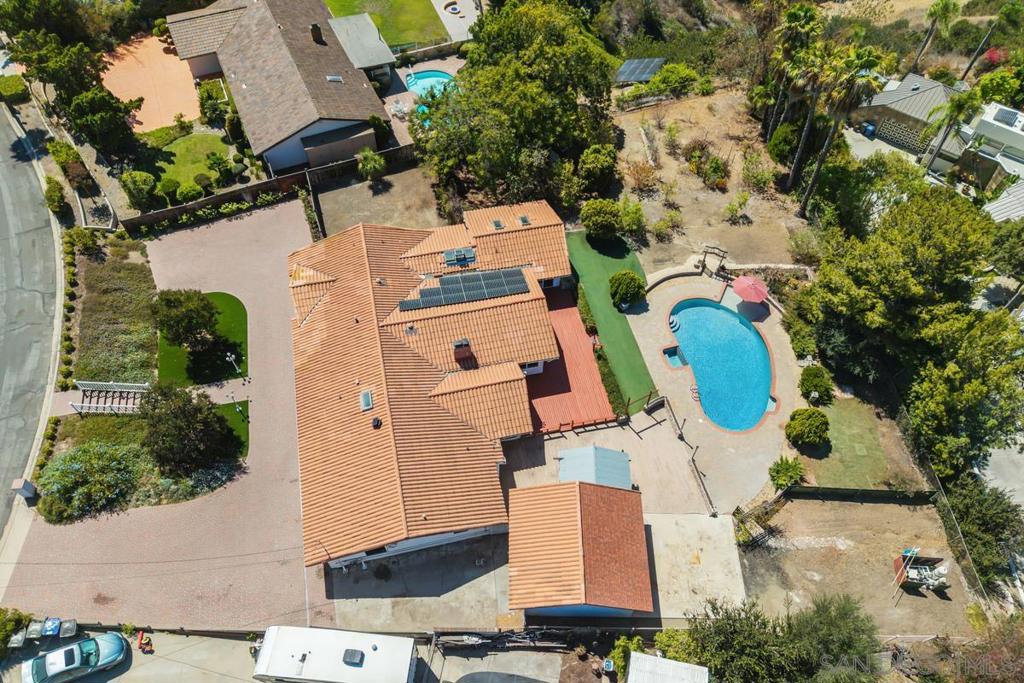 1081 Calle Mesita